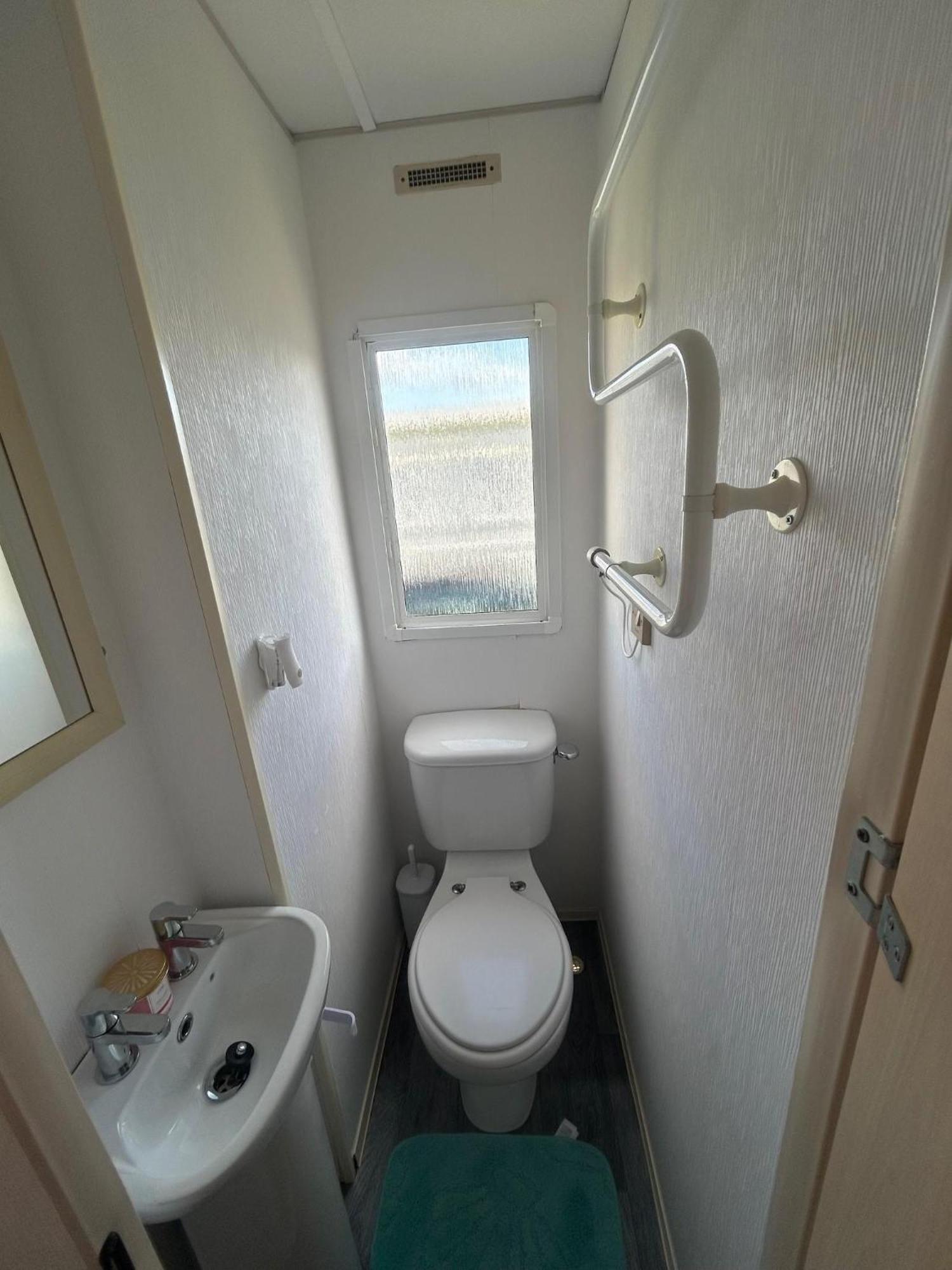 6 Berth Caravan For Hire By The Beach In Heacham, Norfolk Ref 21038C Ngoại thất bức ảnh