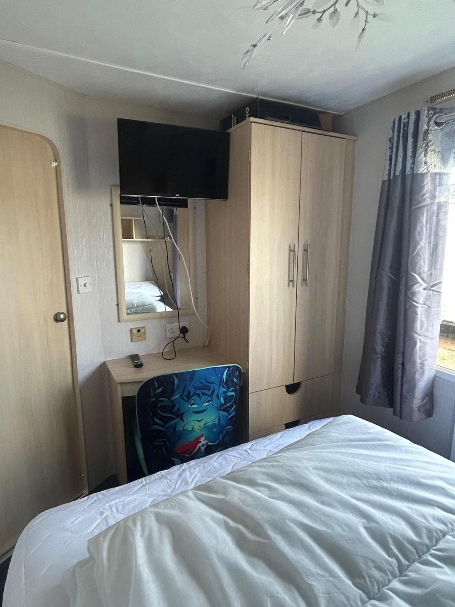 6 Berth Caravan For Hire By The Beach In Heacham, Norfolk Ref 21038C Ngoại thất bức ảnh